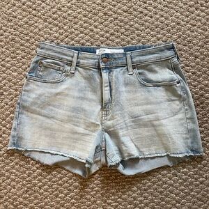 Signature Levi Strauss Shorts